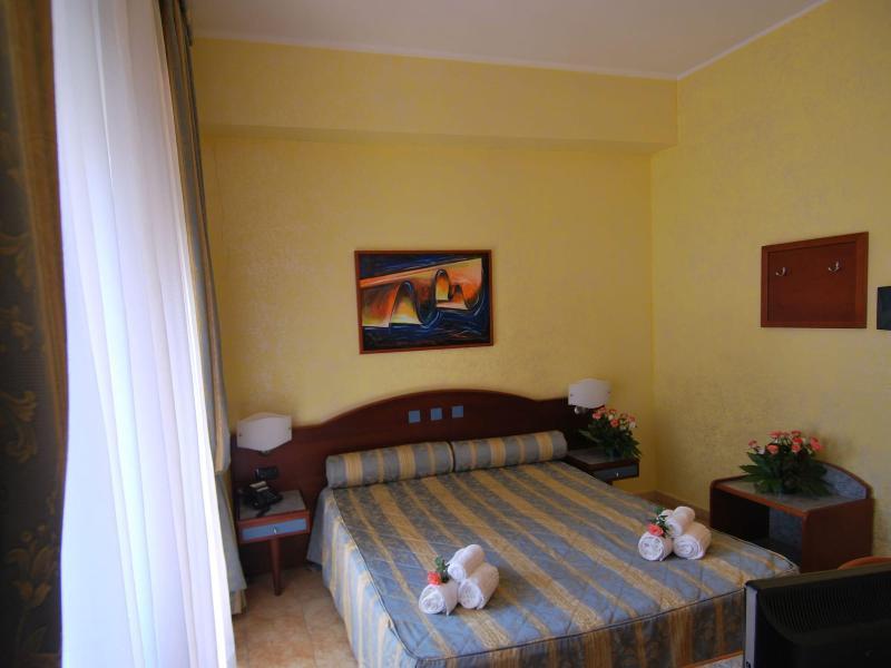 Hotel San Giuseppe - Cityhotel Catanzaro Luaran gambar